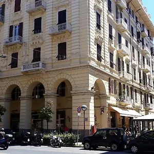 s-g-home.hotelitalianriviera.com/